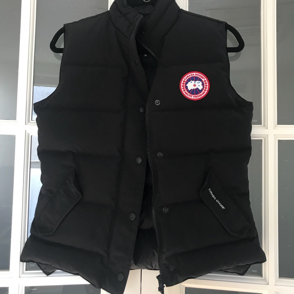 Canada Goose Down Freestyle Vest Size Small